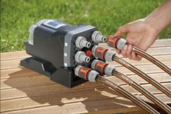 Gardena 6-weg Waterverdeler Automatisch -Gardena tuingereedschapwinkel 966749301 5 GARDENA206 WEG20WATERVERDELER20AUTOMATISCH 1