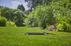 Gardena Aquazoom L Zwenksproeier - 350m² -Gardena tuingereedschapwinkel 967976801 4 GARDENA20AQUAZOOM20L20ZWENKSPROEIER