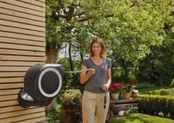 Gardena Wandslangenbox 15 Rollup S Wit -Gardena tuingereedschapwinkel 970472801 4 GARDENA20WANDSLANGENBOX201520ROLLUP20S20WIT