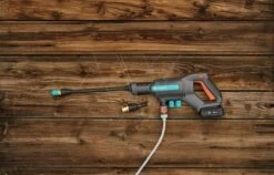Gardena Accu Hogedrukreiniger 18v Set -Gardena tuingereedschapwinkel 970489101 5 GARDENA20ACCU20HOGEDRUKREINIGER2018V20SET