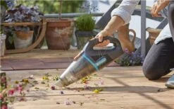 Gardena Accu Zuiger Easyclean Li Compl. 13 Gardena Accu Zuiger Easyclean Li Compl. -Gardena tuingereedschapwinkel Gardena20accu20buitenstofzuiger20easyclean20li20met20oplaadstation20 2096785380120 209340 2020 206